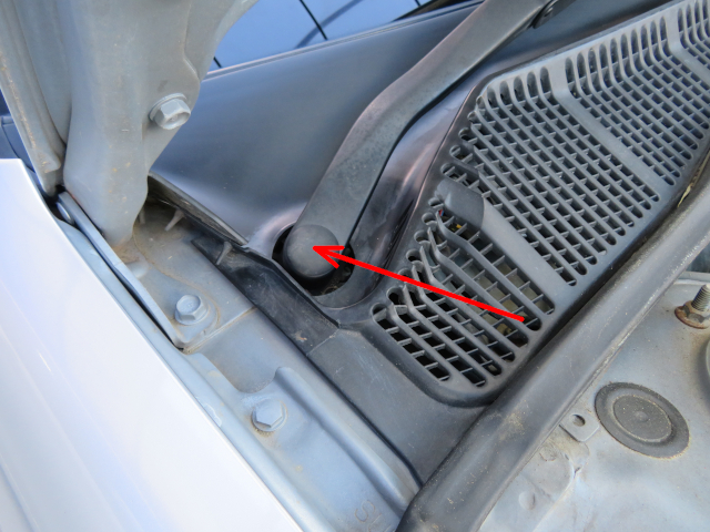 レガシィB4前側ワイパーアームの取外し