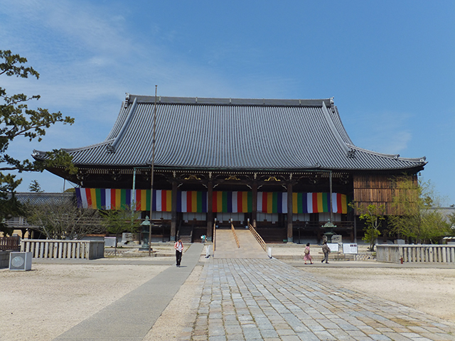 真宗高田派本山専修寺「御影堂」