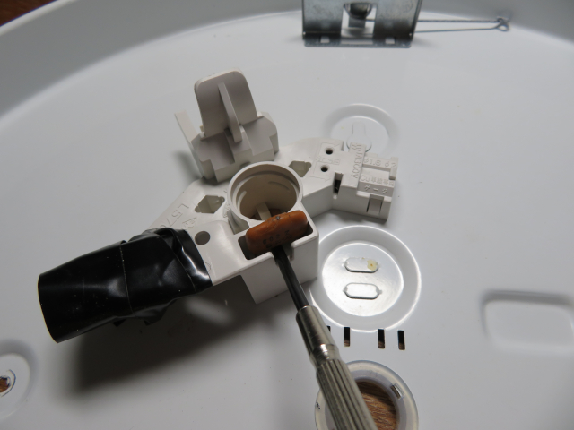 LED化蛍光灯内配線作業等