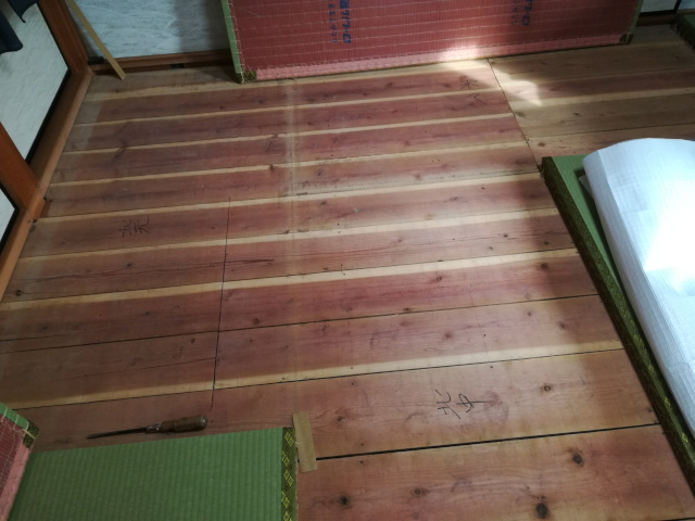 和室床板剥がし
